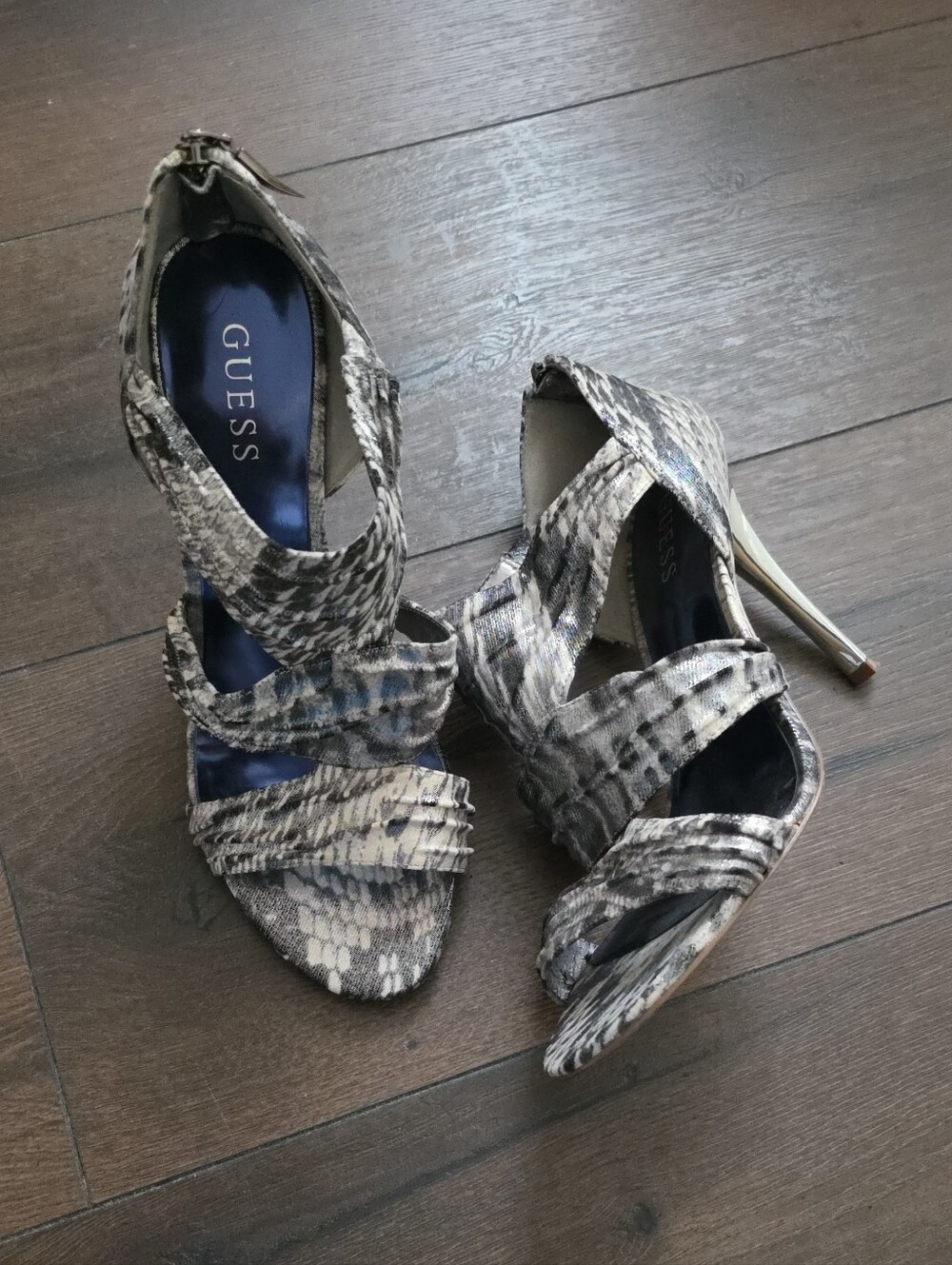 Guess Faux Snakeskin Print Stiletto Platform High‎ Heels Strappy Pumps Size 9.5